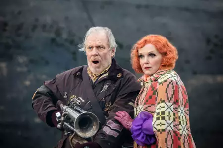 Dobry omen - galeria zdjęć - filmweb