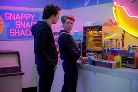 Heathers - galeria zdjęć - filmweb