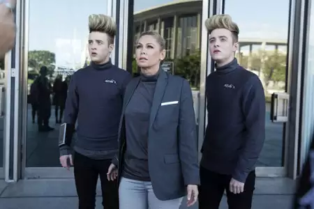 Rekinado 4: Niech szczęki będą z tobą - galeria zdjęć - filmweb