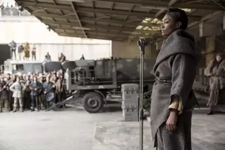 Igrzyska śmierci: Kosogłos. Część 2 - galeria zdjęć - filmweb