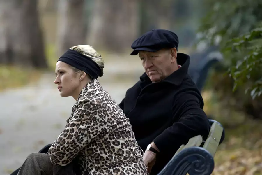 Polak potrzebny od zaraz - galeria zdjęć - filmweb