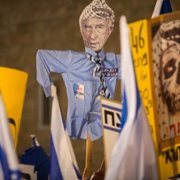 Incitement - galeria zdjęć - filmweb