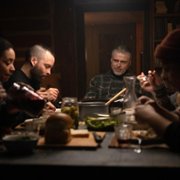 Po pierwsze przeżyć - galeria zdjęć - filmweb