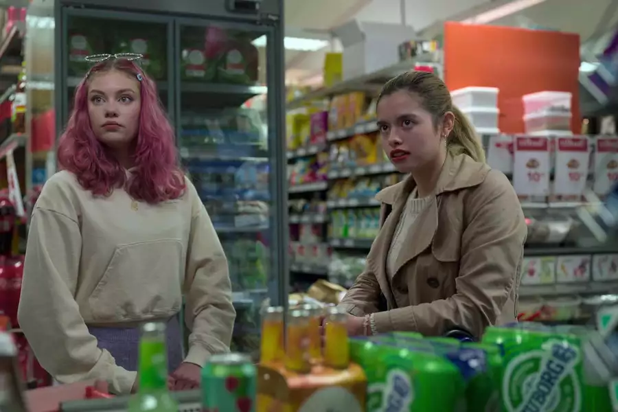 Wyspa miliarderów - galeria zdjęć - filmweb