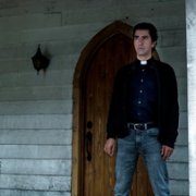 Midnight Mass - galeria zdjęć - filmweb