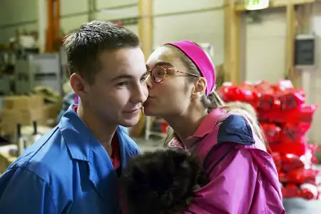 Niceland (Population. 1.000.002) - galeria zdjęć - filmweb
