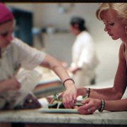 Bad Vegan: Fame. Fraud. Fugitives. - galeria zdjęć - filmweb