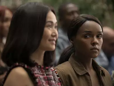 Homecoming - galeria zdjęć - filmweb
