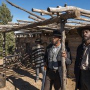 Godless - galeria zdjęć - filmweb