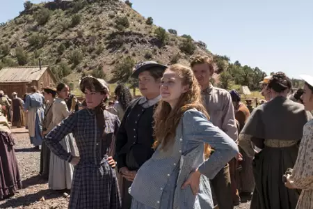 Godless - galeria zdjęć - filmweb