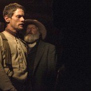 Godless - galeria zdjęć - filmweb