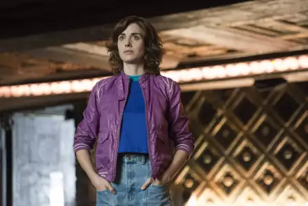 GLOW - galeria zdjęć - filmweb