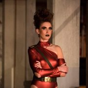 GLOW - galeria zdjęć - filmweb