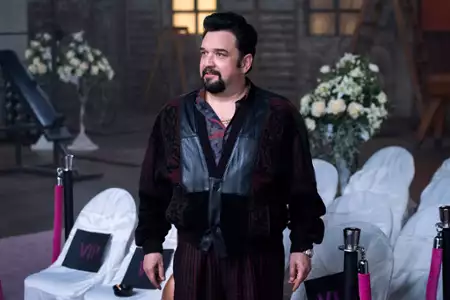 GLOW - galeria zdjęć - filmweb