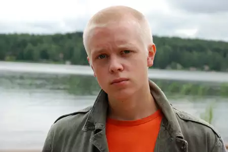 Dom mrocznych motyli - galeria zdjęć - filmweb