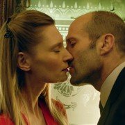 Hummingbird - galeria zdjęć - filmweb