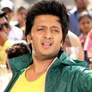 Riteish Deshmukh w Grand Masti