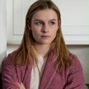 Olivia DeJonge w The Society