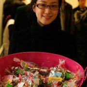 Du Eolguleui Yeochin - galeria zdjęć - filmweb