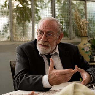 Dr Coen