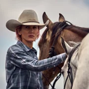 Yellowstone - galeria zdjęć - filmweb