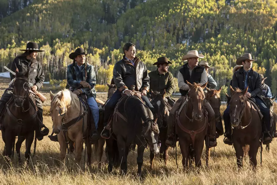 Yellowstone - galeria zdjęć - filmweb