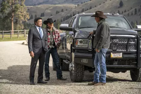 Yellowstone - galeria zdjęć - filmweb