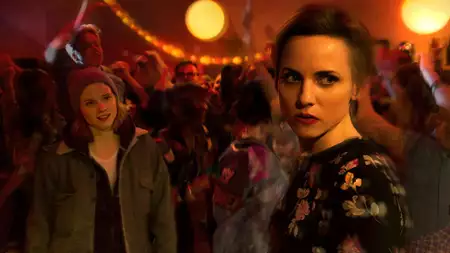 Nina - galeria zdjęć - filmweb