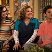 One Day at a Time - galeria zdjęć - filmweb