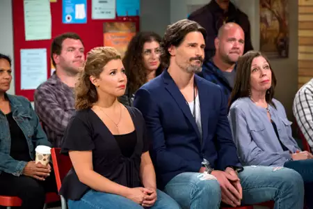 One Day at a Time - galeria zdjęć - filmweb