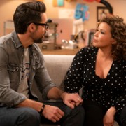 One Day at a Time - galeria zdjęć - filmweb