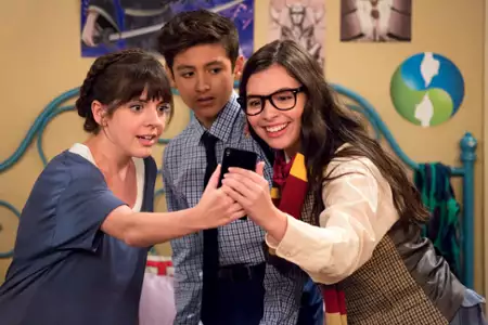 One Day at a Time - galeria zdjęć - filmweb
