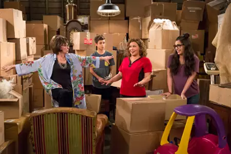 One Day at a Time - galeria zdjęć - filmweb