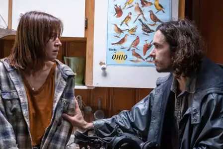 Y ostatni mężczyzna - galeria zdjęć - filmweb