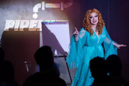 AJ and the Queen - galeria zdjęć - filmweb