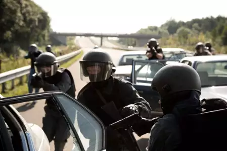 54 godziny - galeria zdjęć - filmweb