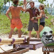 Survivor - galeria zdjęć - filmweb