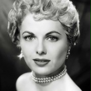 Elizabeth Tyson, narzeczona Davida