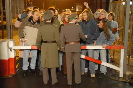 Wilki z Berlina - galeria zdjęć - filmweb