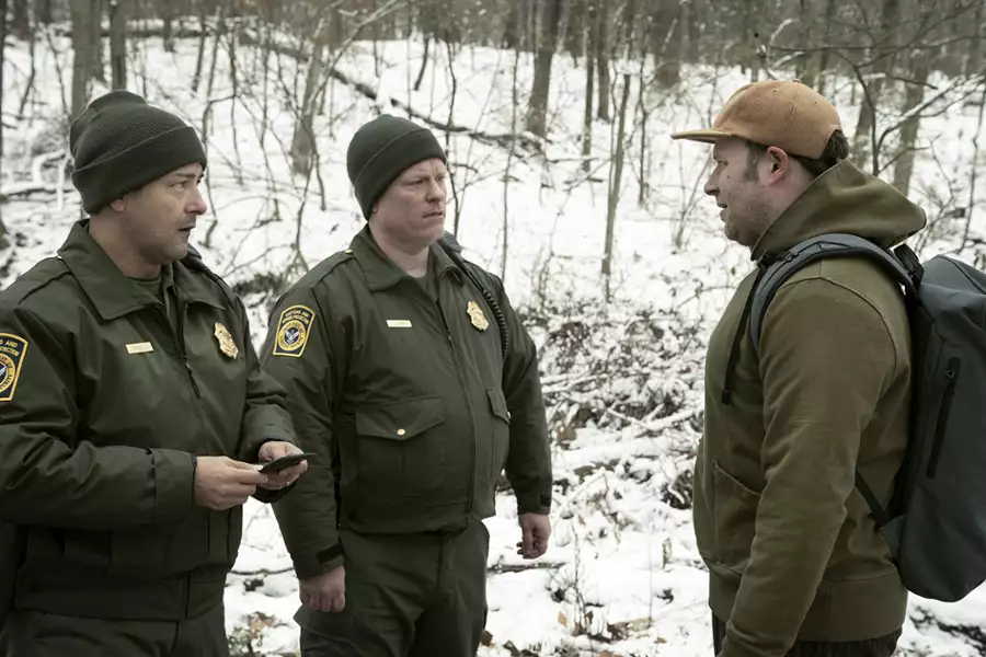 Amerykanin w marynacie - galeria zdjęć - filmweb