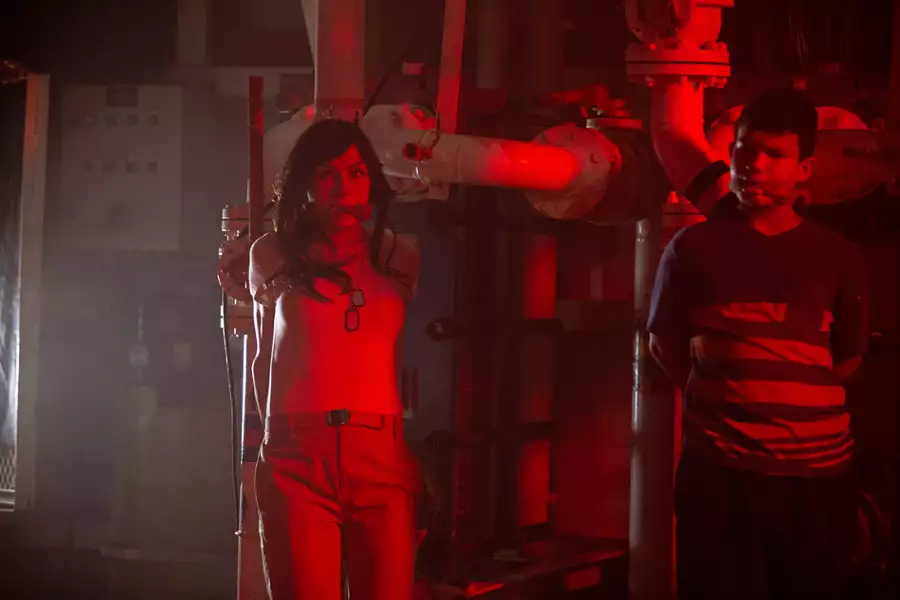 Instynkt pierwotny - galeria zdjęć - filmweb