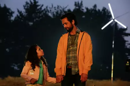 Another Life - galeria zdjęć - filmweb