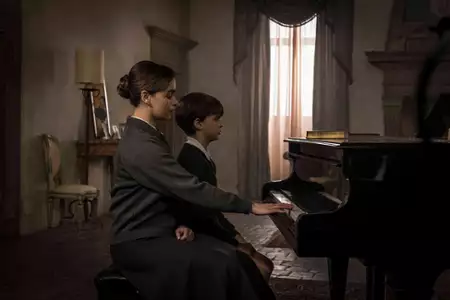 Głosy ze ściany - galeria zdjęć - filmweb