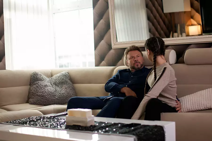 Święty - galeria zdjęć - filmweb