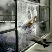 Submerged - galeria zdjęć - filmweb