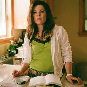 Mama - galeria zdjęć - filmweb