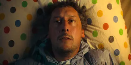 Ukochane dziecko - galeria zdjęć - filmweb