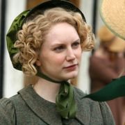 Emma - galeria zdjęć - filmweb