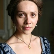 Emma - galeria zdjęć - filmweb
