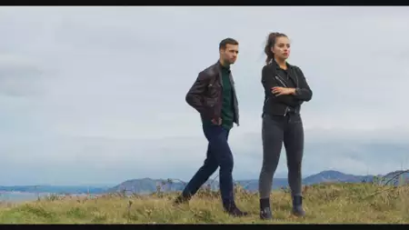 Życie w cuglach - galeria zdjęć - filmweb